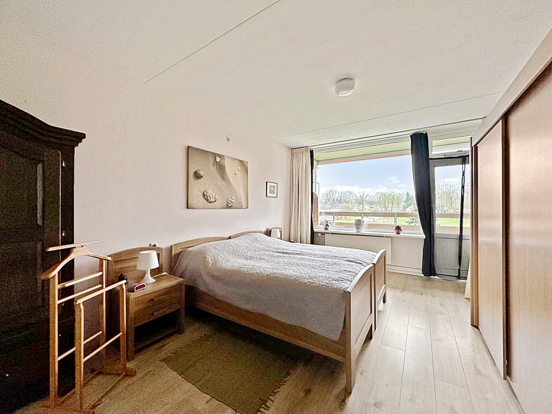 Photo 16 of Meent 72