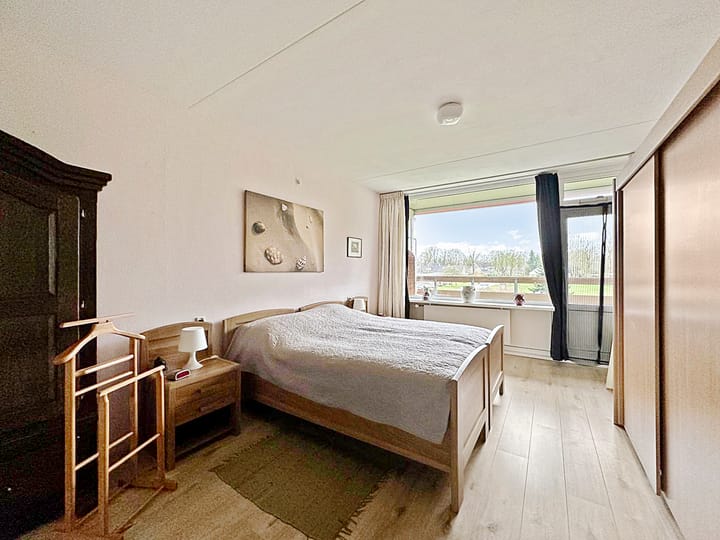 Photo 16 of Meent 72