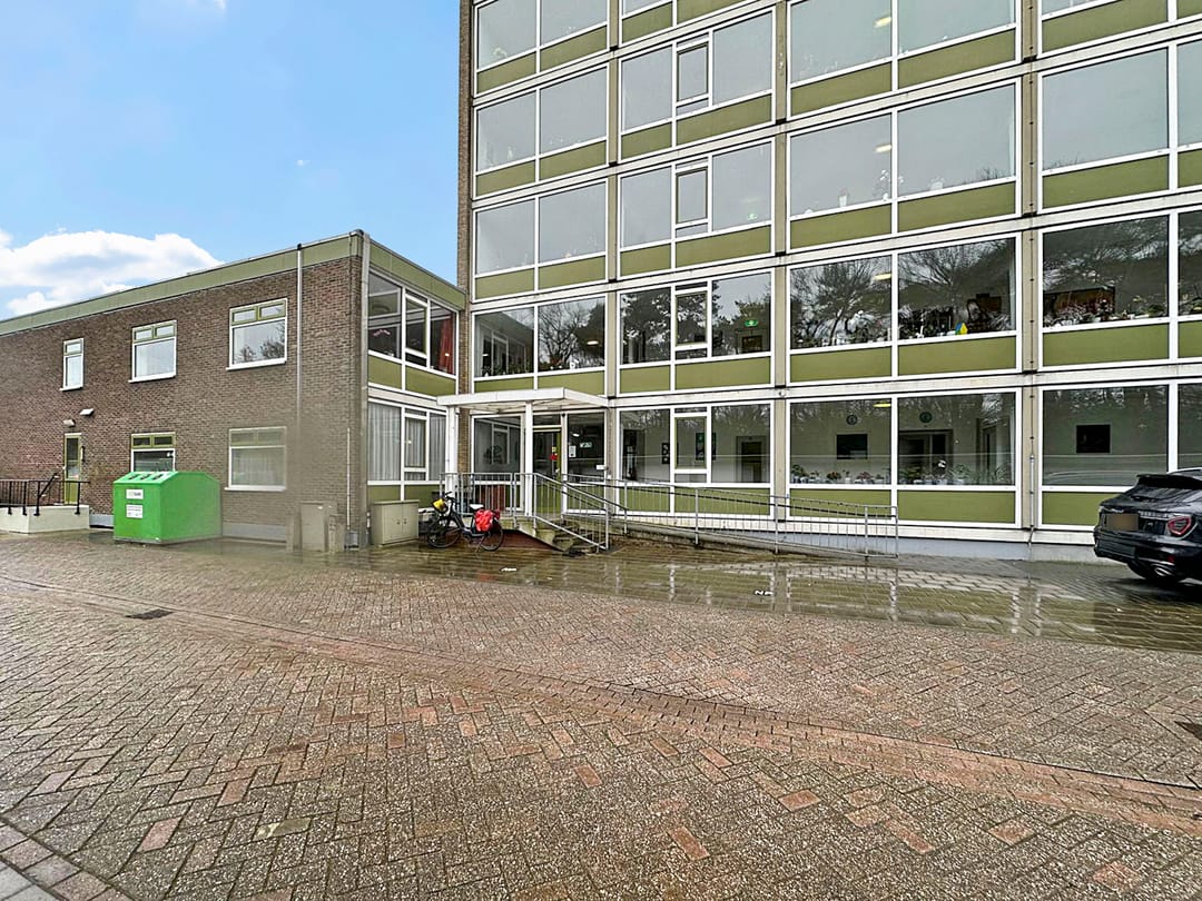 Photo 22 of Meent 72