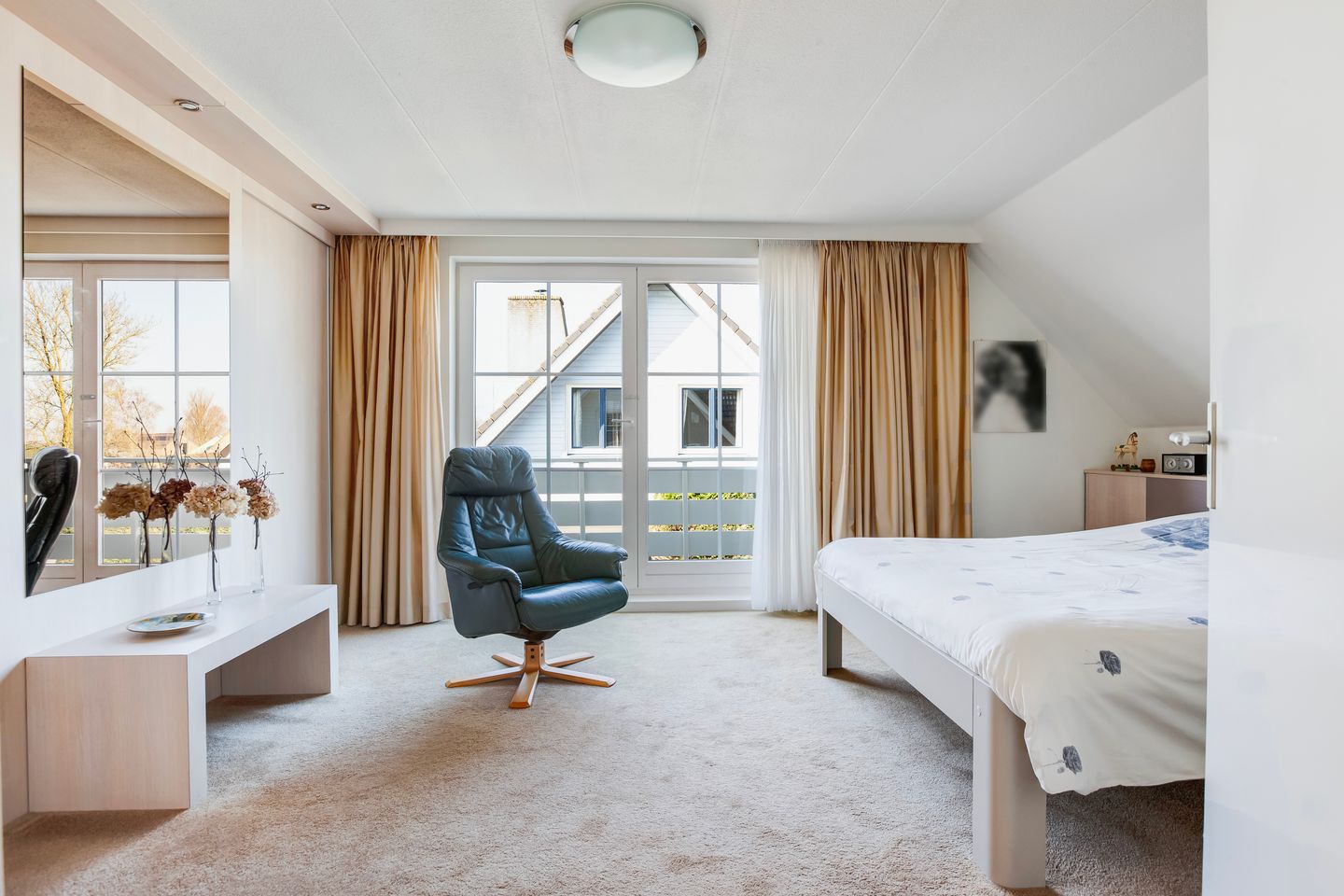 Photo 20 of Weijland 37-A