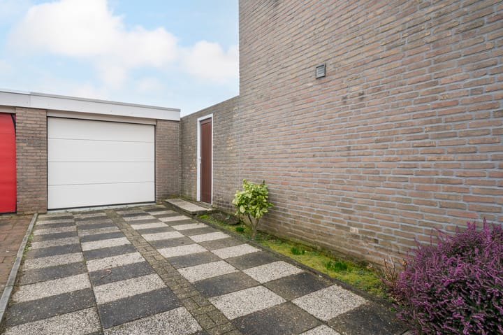 Foto 24 van Heerenlandstraat 11