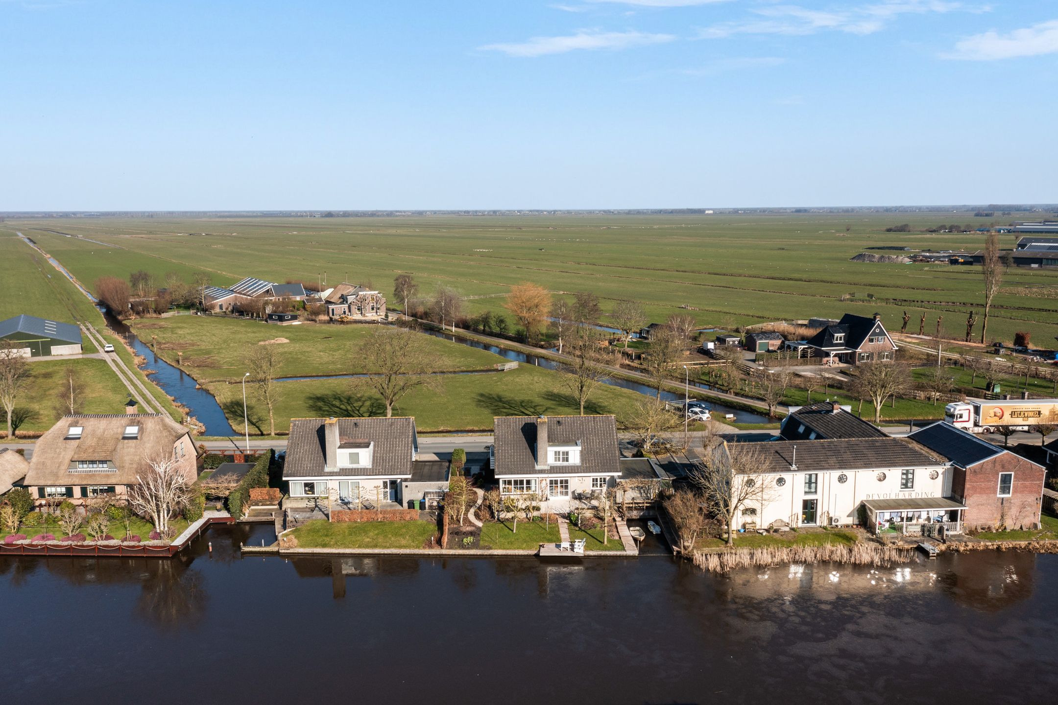 Photo 39 of Weijland 37-A