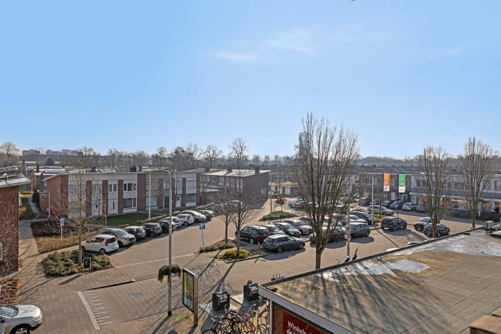 Photo 4 of Roelof Kranenburgplein 24