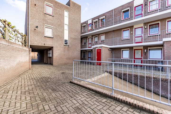 Foto 25 van Lijsterstraat 3-B