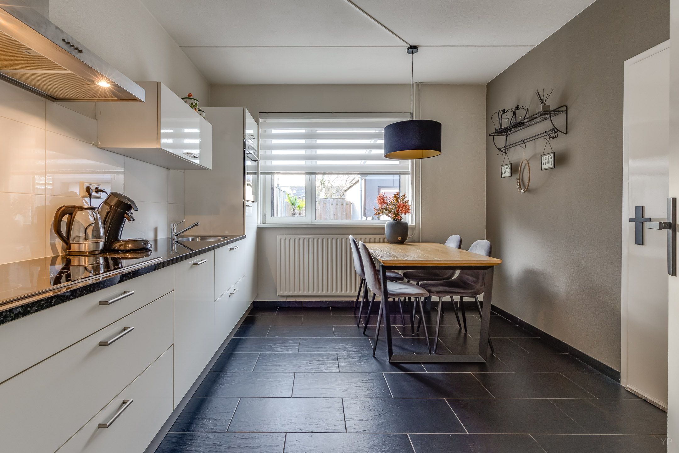 Foto 12 van Veenbes 27