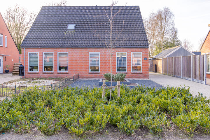 Foto 3 van Veenbes 27