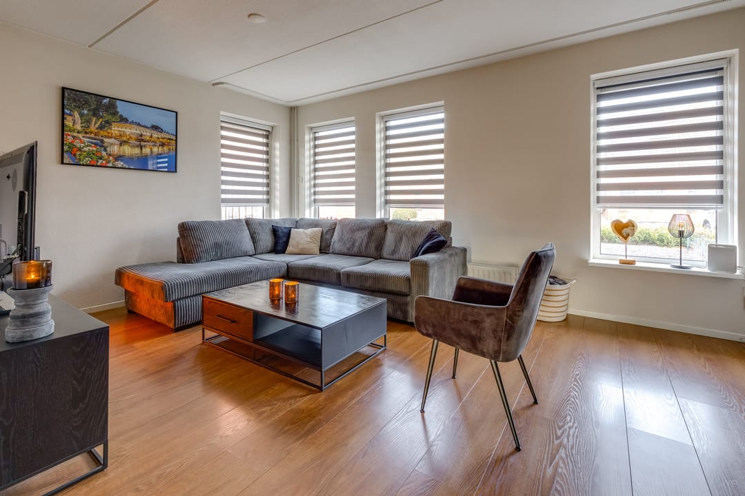 Foto 7 van Veenbes 27