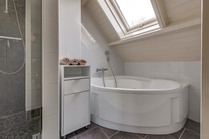 Foto 23 van Veenbes 27