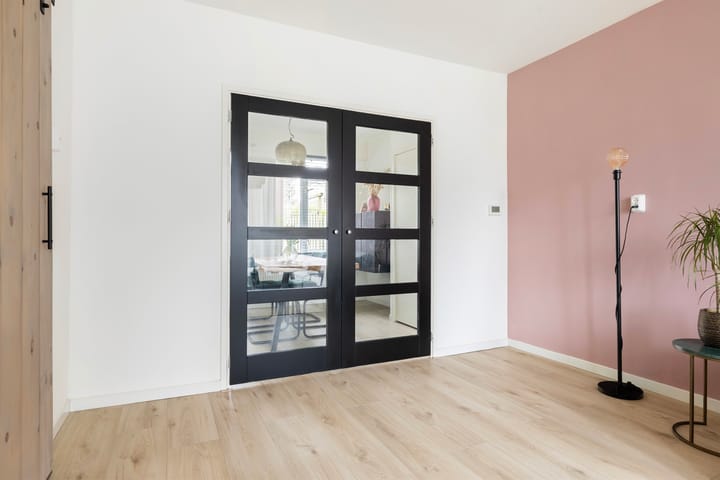 Foto 7 van Anna van Saksenstraat 48