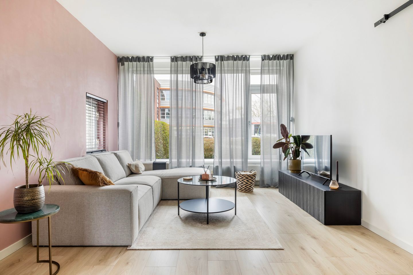 Foto 4 van Anna van Saksenstraat 48