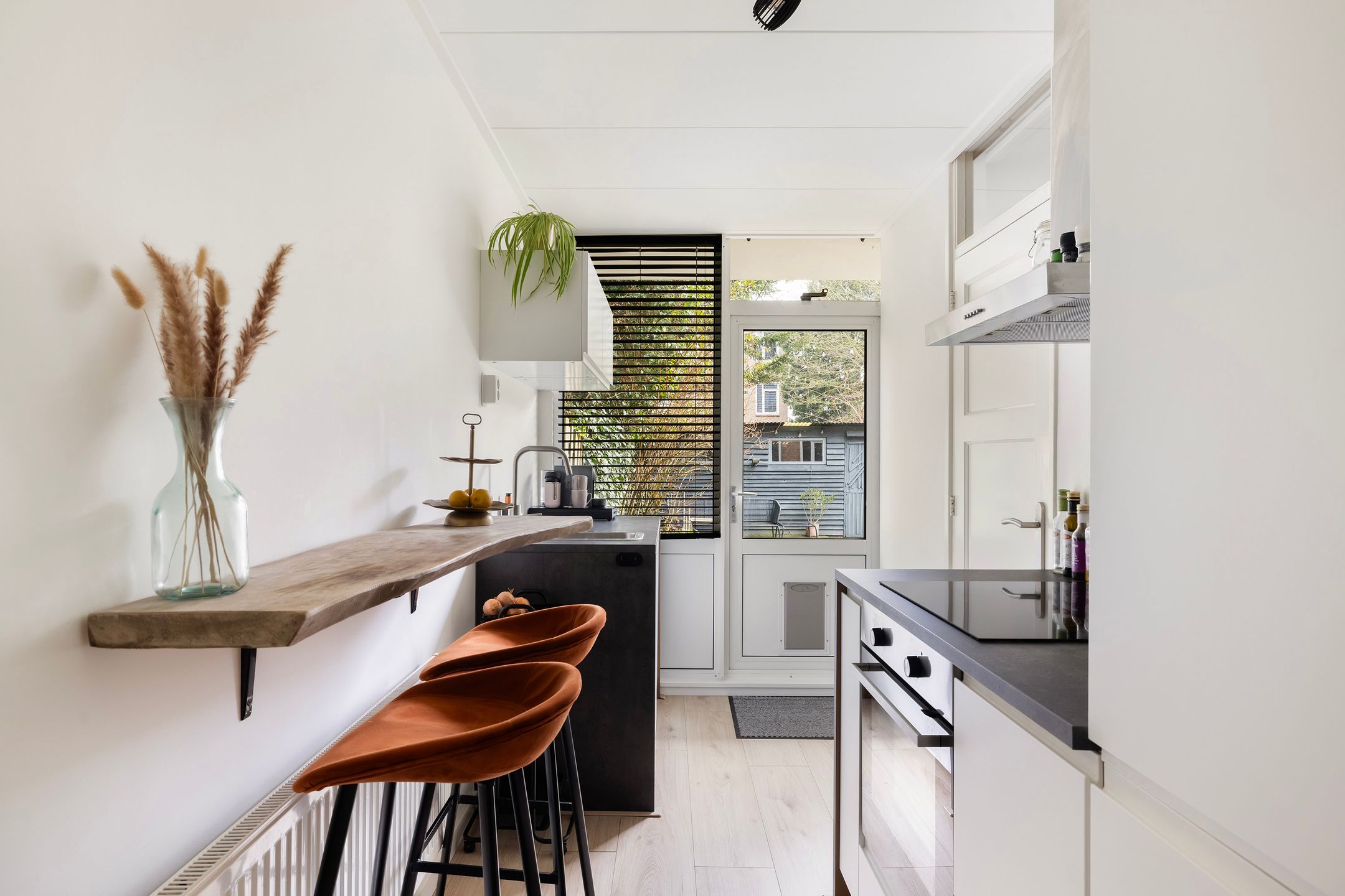 Foto 12 van Anna van Saksenstraat 48