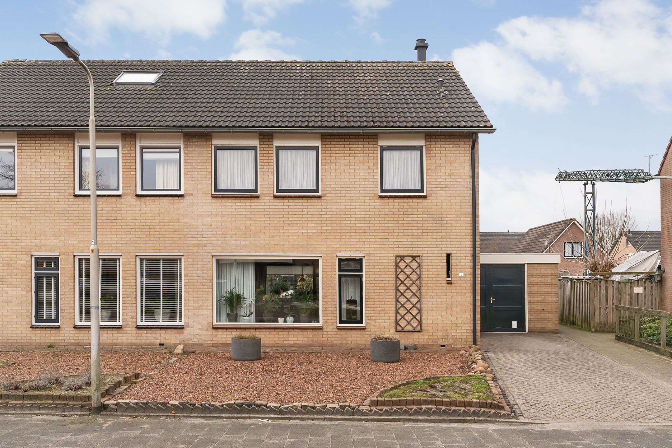 Foto 3 van Kleinhaar 4