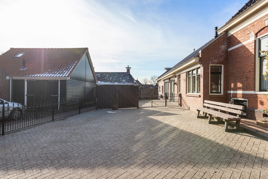 Photo 32 of Hoofdstraat 28