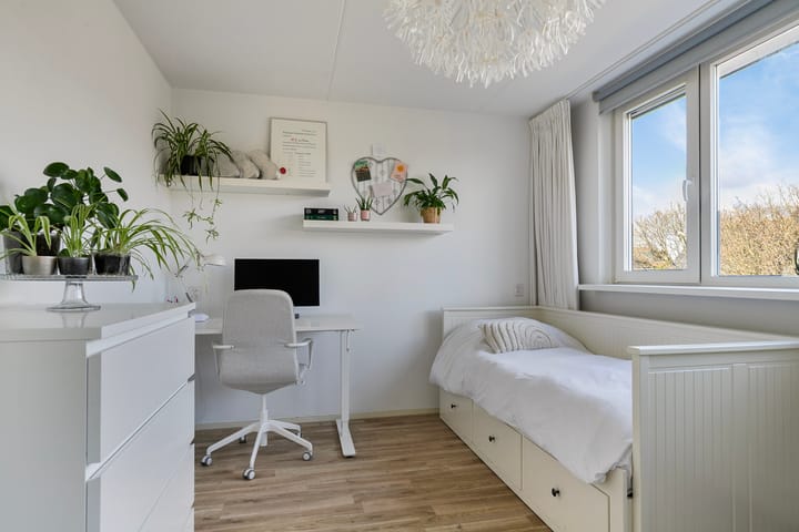 Foto 12 van Bernard van Beeklaan 55