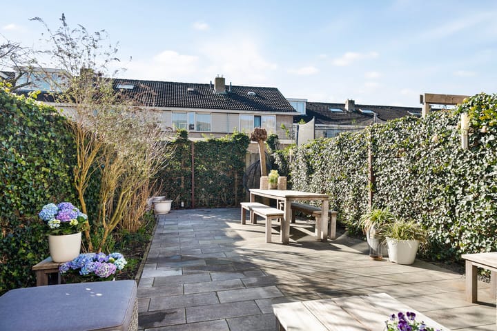 Foto 23 van Bernard van Beeklaan 55