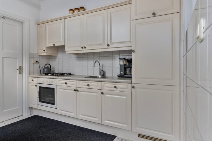 Photo 14 of St. Crispijnstraat 77