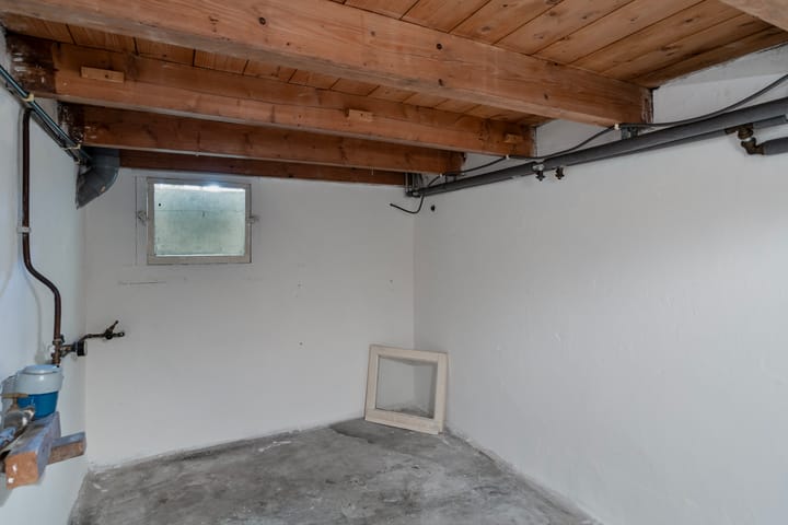 Photo 19 of St. Crispijnstraat 77