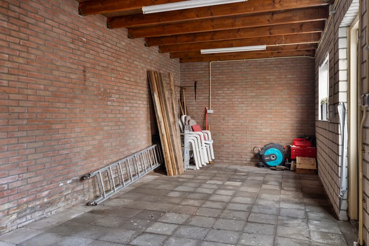 Photo 32 of St. Crispijnstraat 77