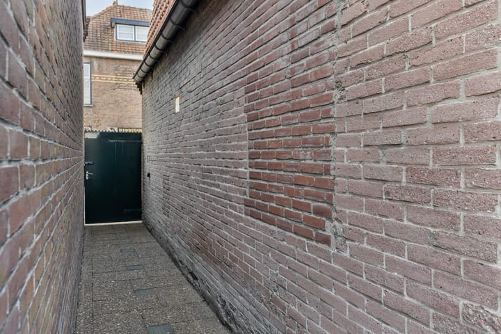 Photo 33 of St. Crispijnstraat 77