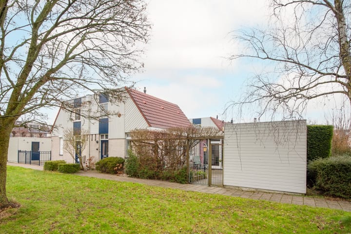 Foto 2 van Ringbalk 8