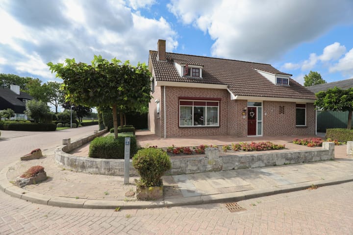 Foto 2 van Klaverveld 1