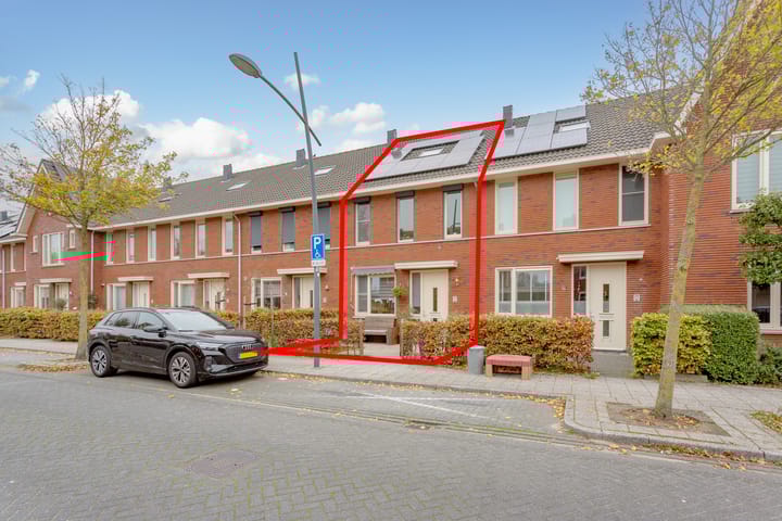 Photo 1 of Witte Ring 20