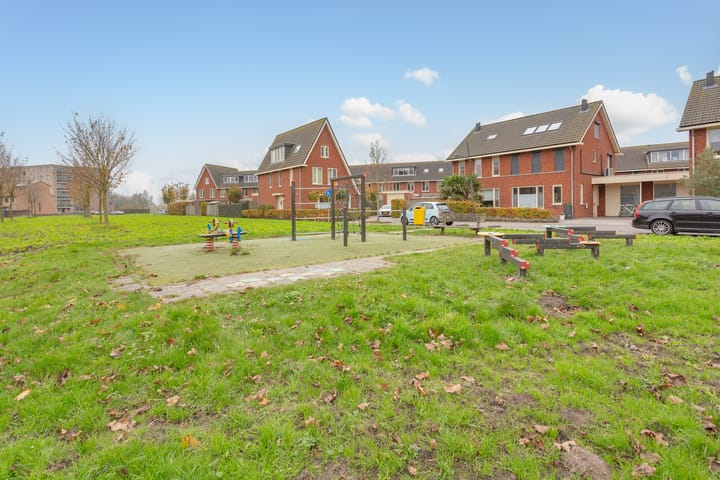 Photo 44 of Witte Ring 20