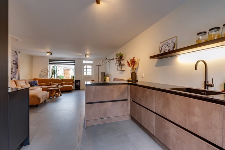 Foto 19 van Aletta Jacobs-erf 570