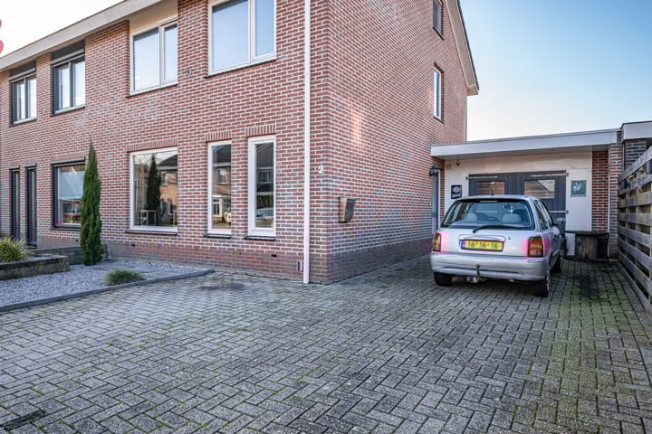 Foto 2 van Lijsterbeslaan 2