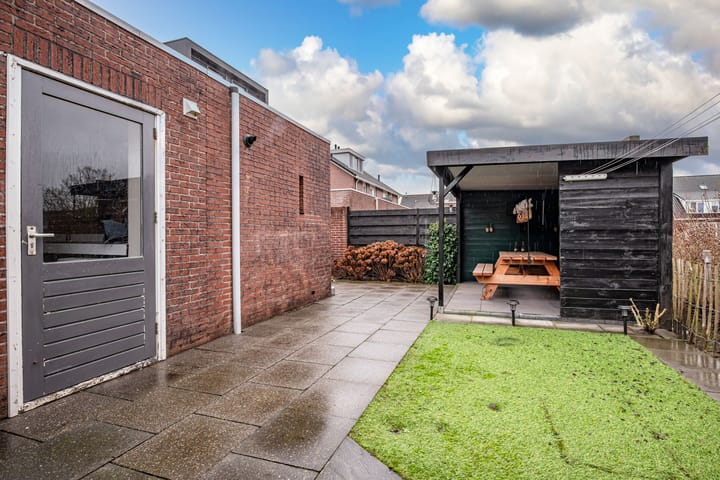 Foto 33 van Lijsterbeslaan 2