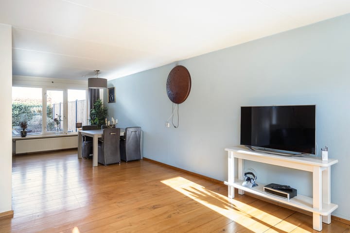 Foto 9 van Wicherserf 16