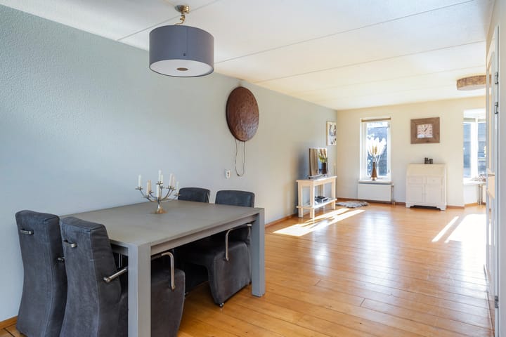 Foto 11 van Wicherserf 16