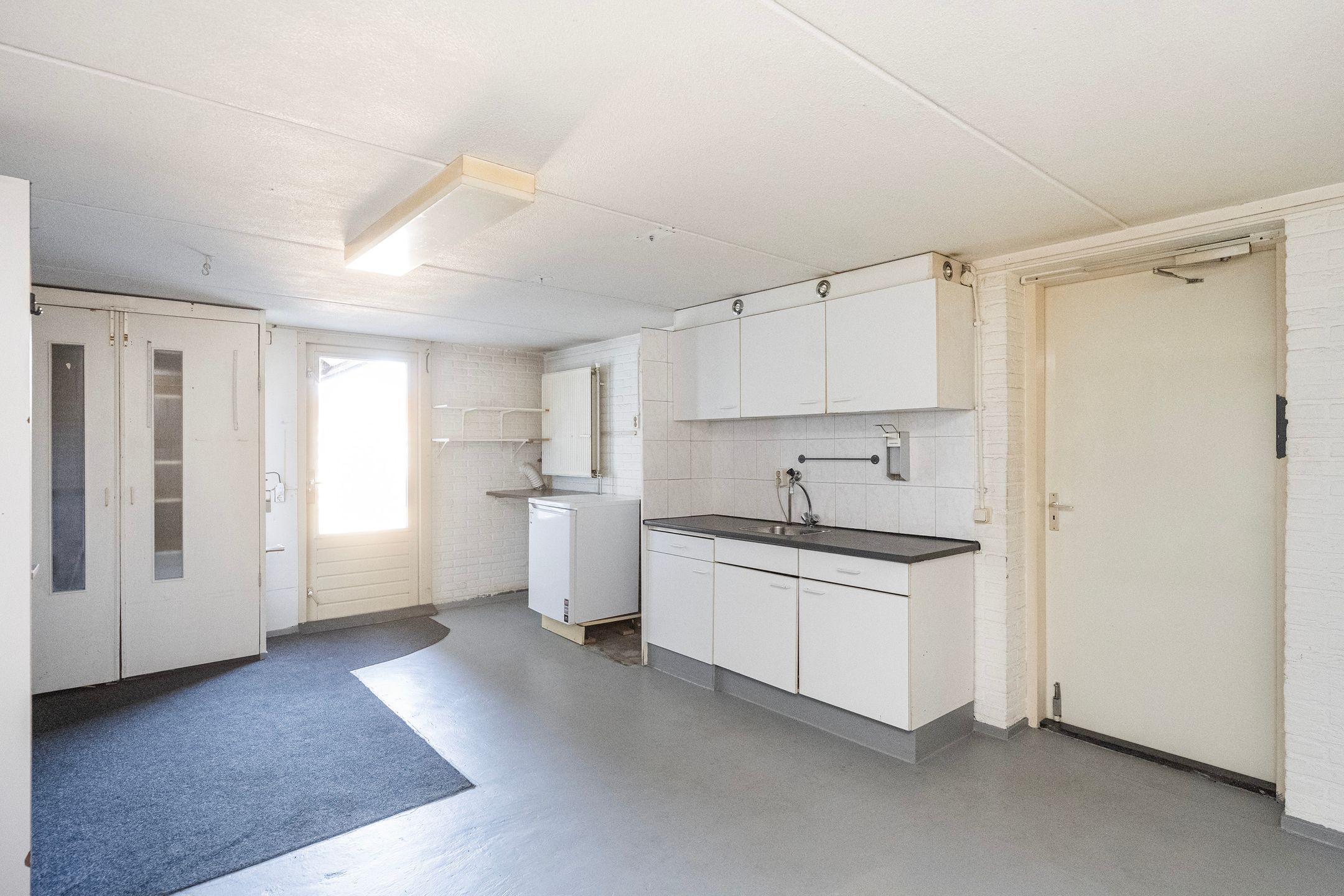 Photo 15 of Wicherserf 16