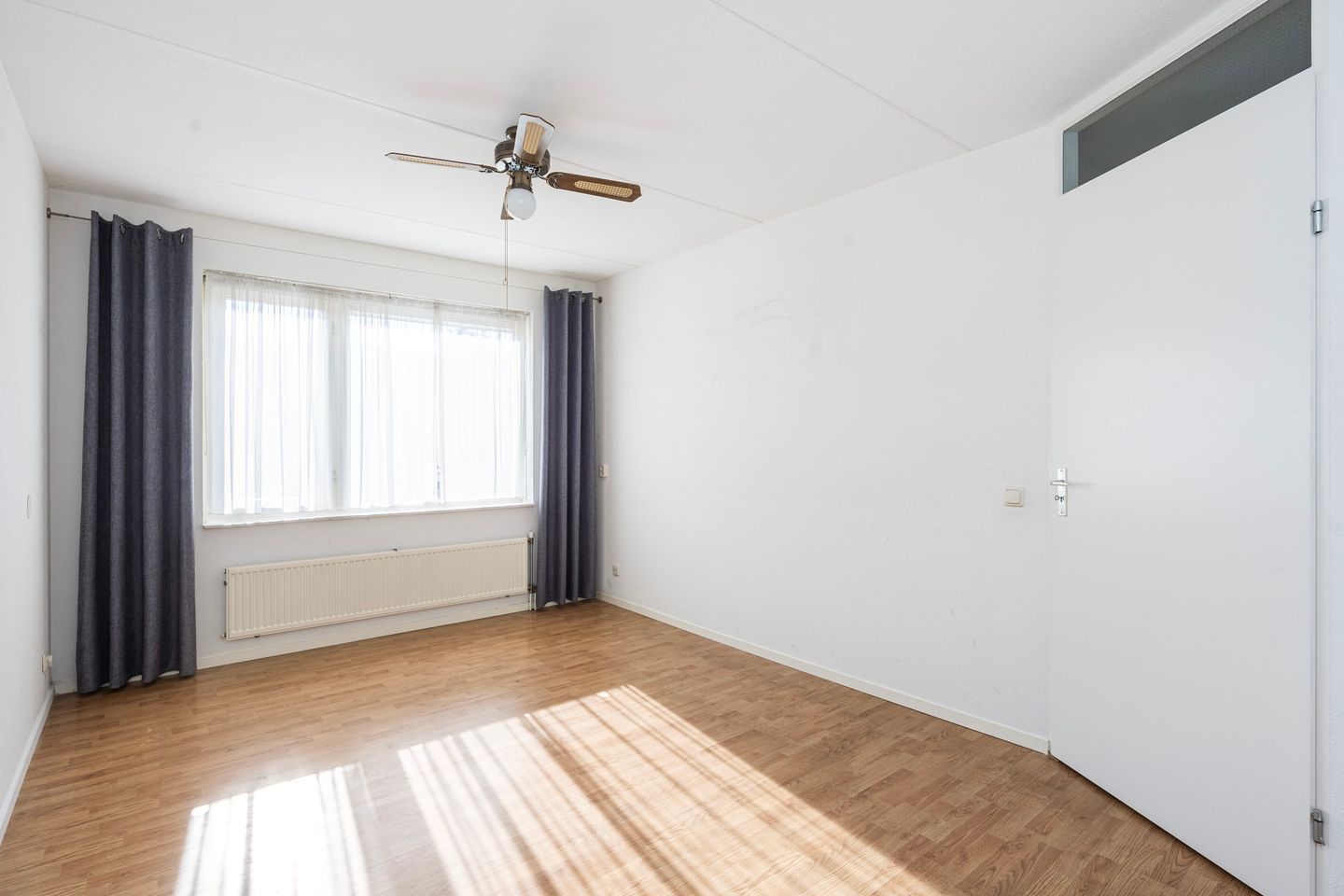 Photo 20 of Wicherserf 16