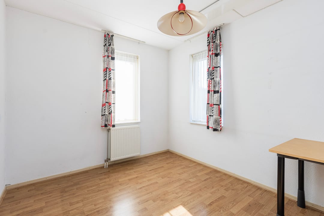 Photo 22 of Wicherserf 16