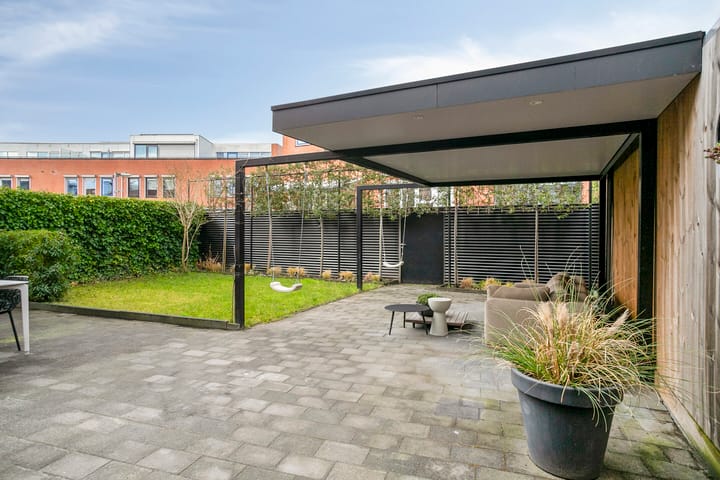 Foto 52 van Fluitekruidstraat 36