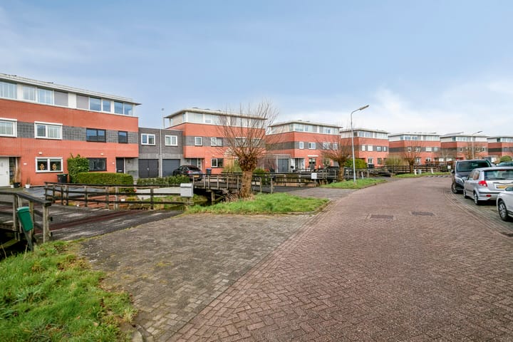 Foto 67 van Fluitekruidstraat 36