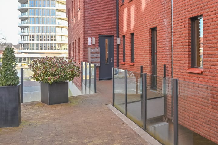 Foto 30 van Waterhof 37