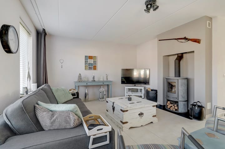 Foto 12 van Burgemeester C Koertstraat 1