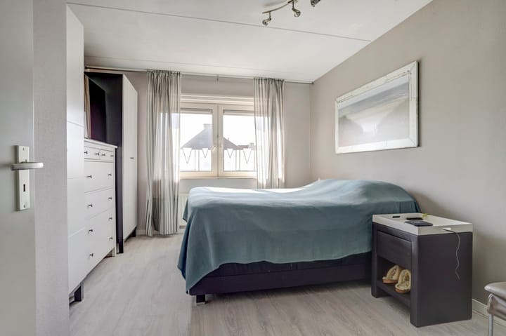 Foto 25 van Burgemeester C Koertstraat 1