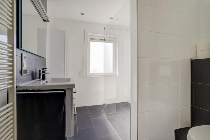 Foto 31 van Burgemeester C Koertstraat 1