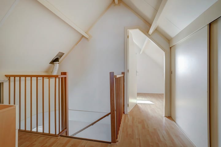 Foto 33 van Burgemeester C Koertstraat 1