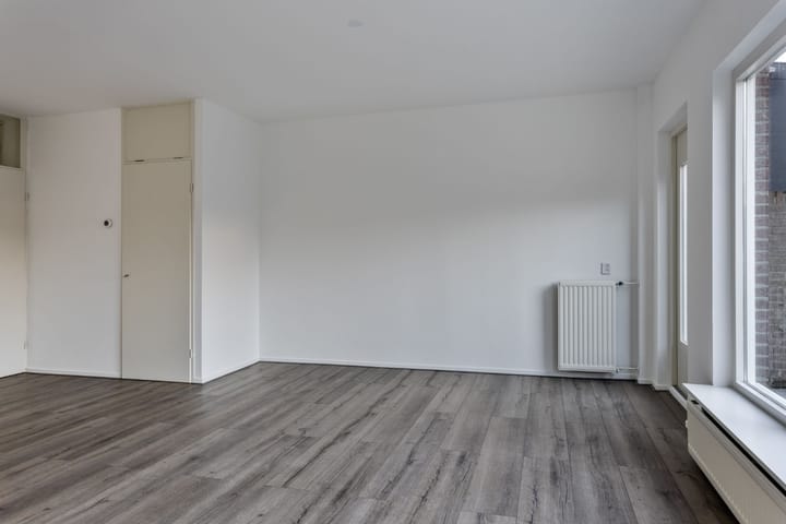 Foto 7 van Botter 36 18