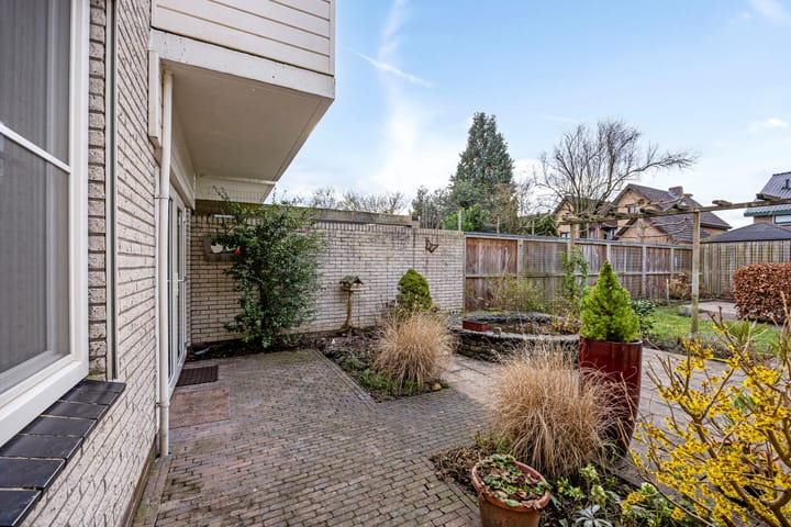 Foto 42 van Anker 50