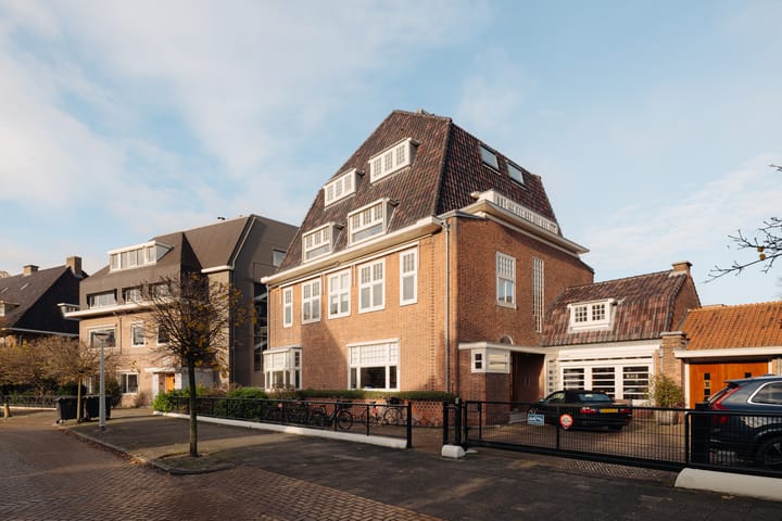 Foto 1 van Dijsselhofplantsoen 12