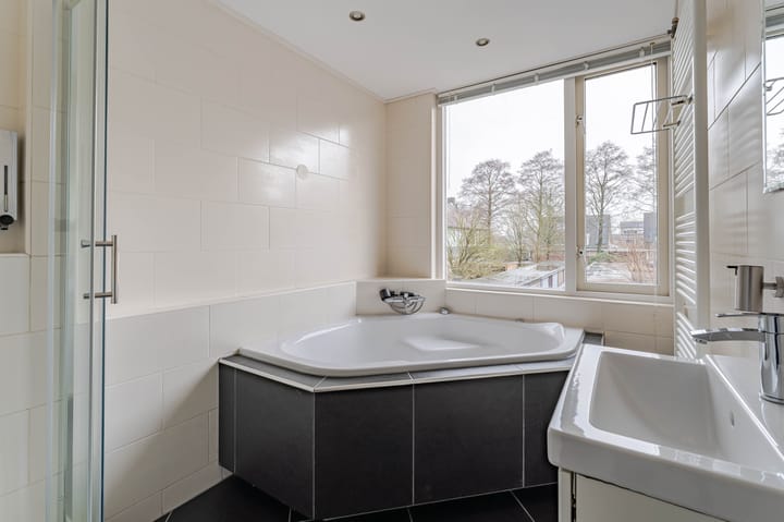 Foto 17 van Albert Cuijpstraat 8