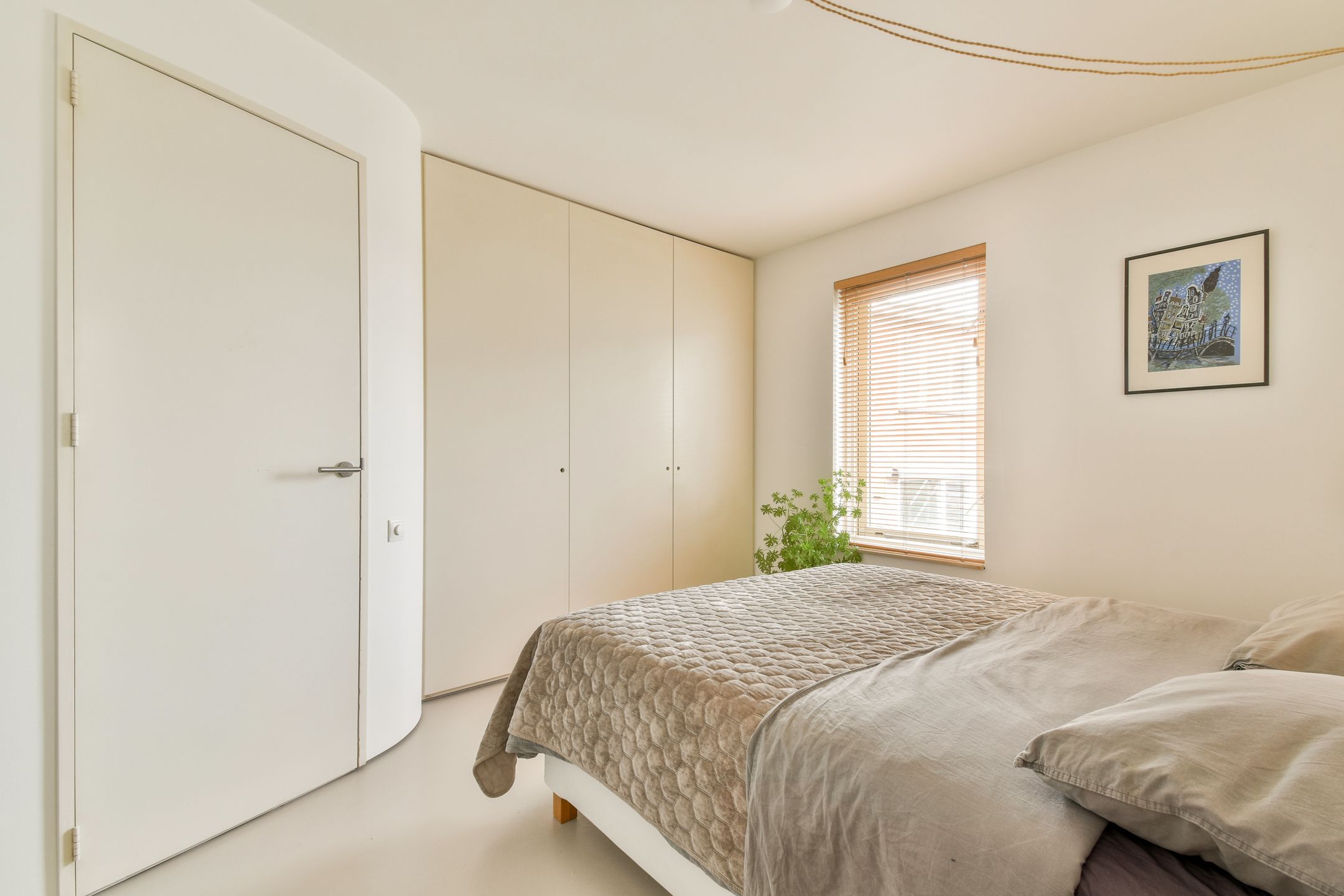 Foto 12 van Nieuwendammerstraat 2-C