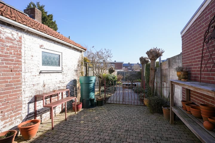 Foto 24 van Burgemeester Dortantsstraat 25