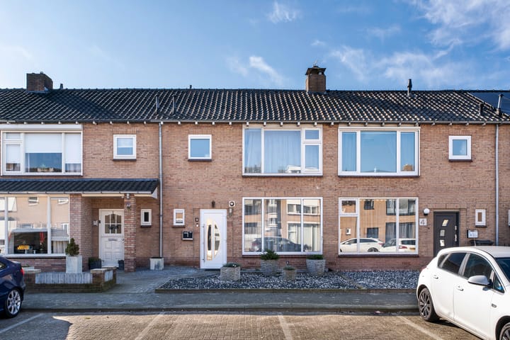 Foto 1 van De Huterstraat 6