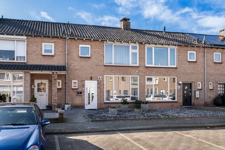 Foto 2 van De Huterstraat 6